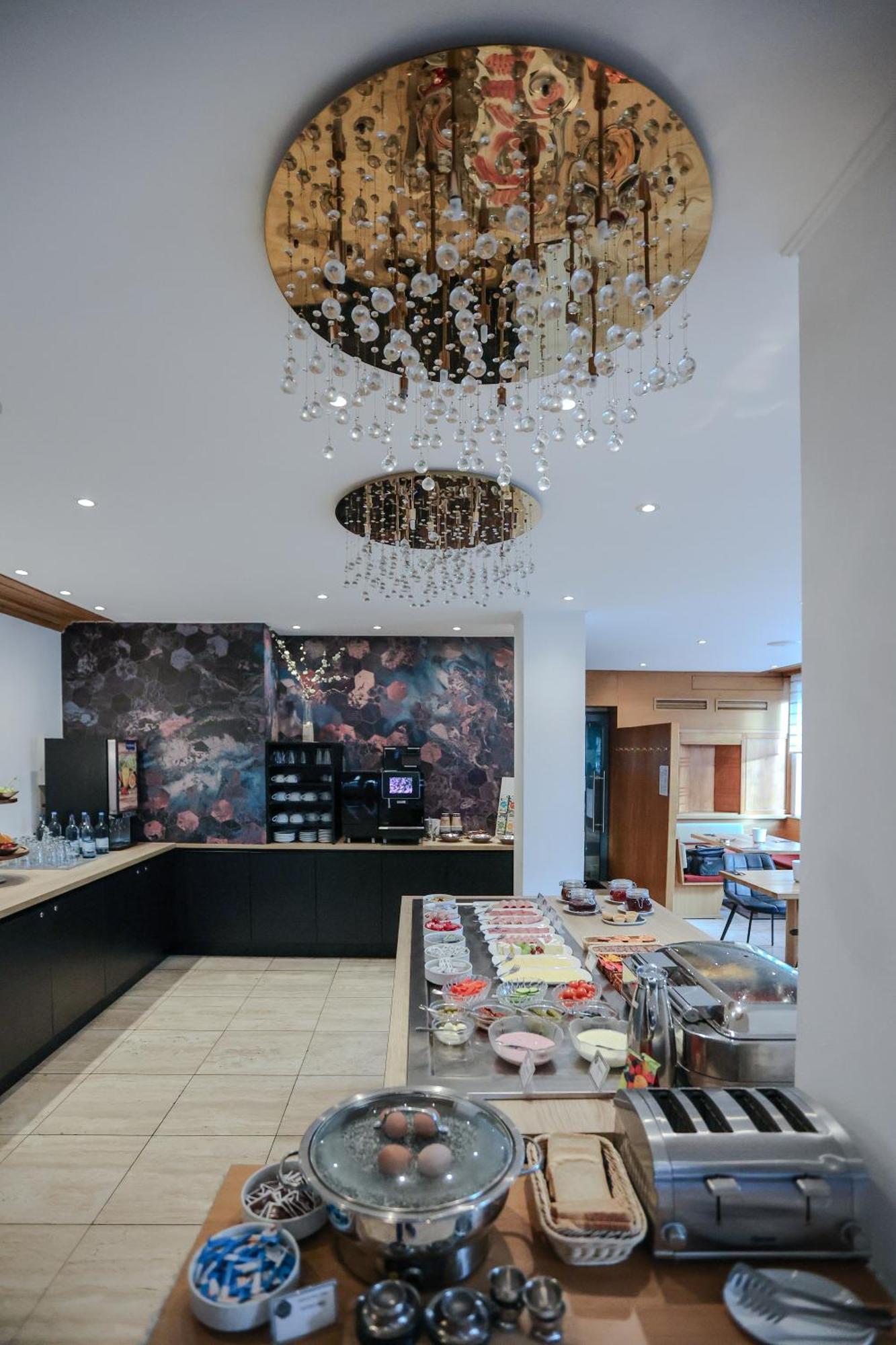 Arthotel Ana Flair Noerdlingen Ngoại thất bức ảnh